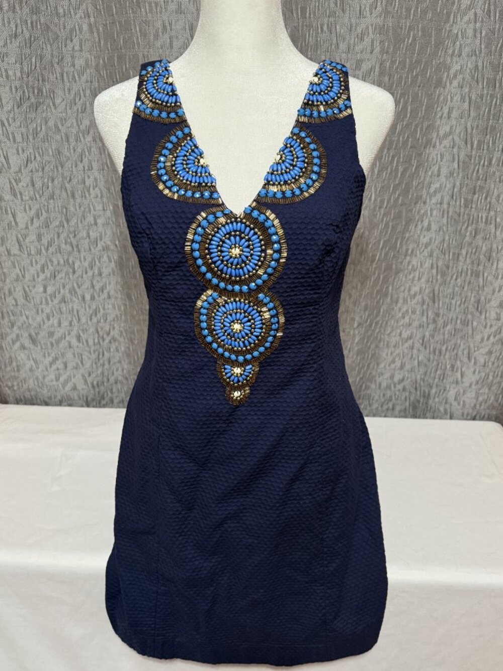 Lilly Pulitzer Womens Size 4 Gabby True Navy Blue Gold Beaded V Neck Shift Dress